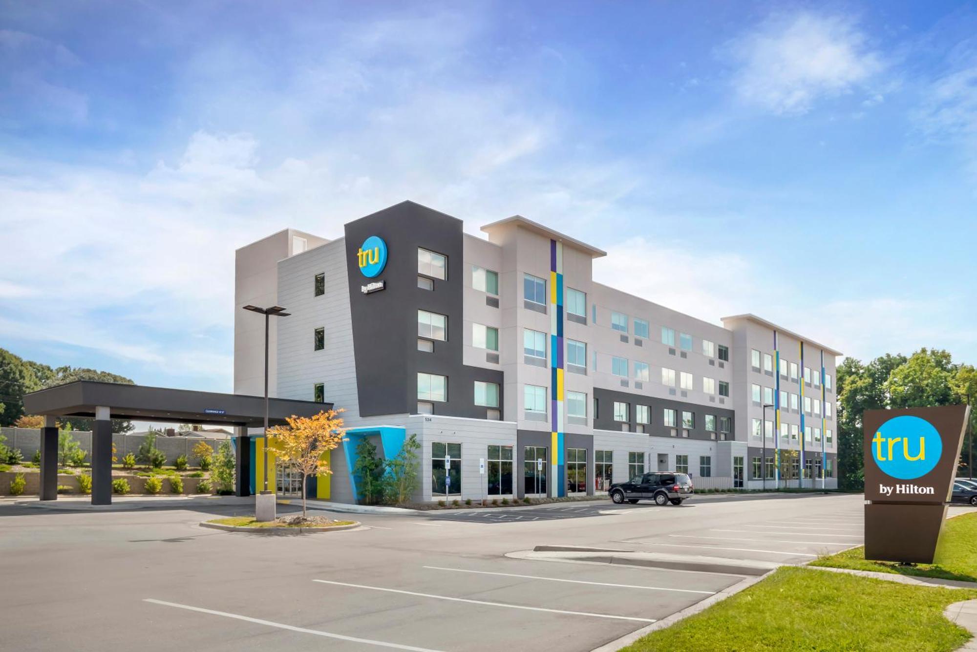 15 Tru By Hilton Hotels in the United States Worth Booking