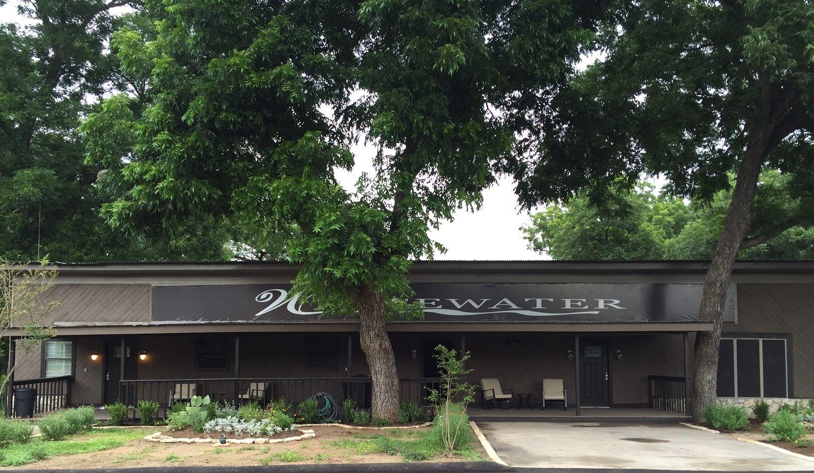 Staying in Greater San Antonio: 4 Three-Star Hotels Compared