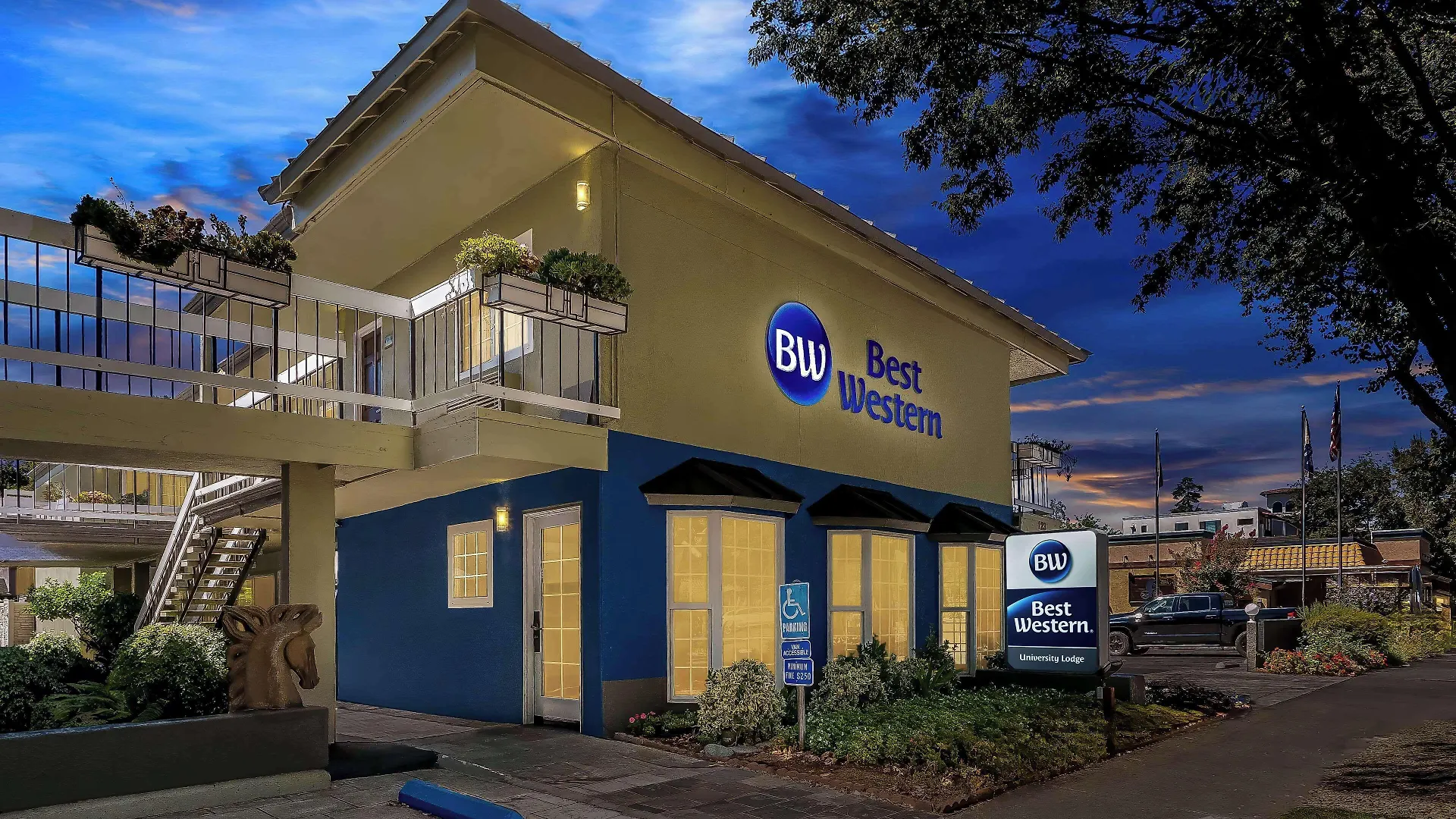4 Hotels Near Mondavi Center That Couples Should Know